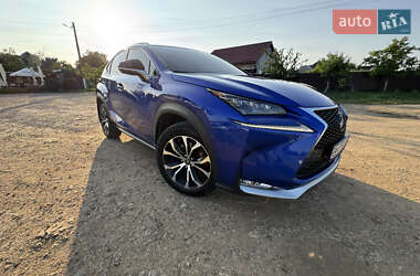 Позашляховик / Кросовер Lexus NX 2015 в 