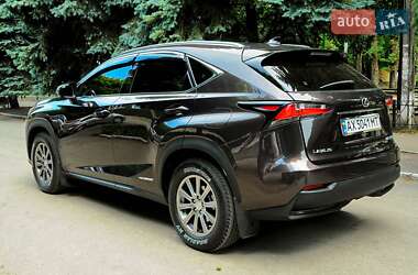 Позашляховик / Кросовер Lexus NX 2015 в Краснограді
