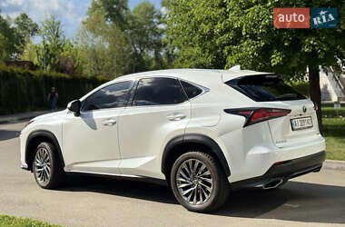 Внедорожник / Кроссовер Lexus NX 2018 в 