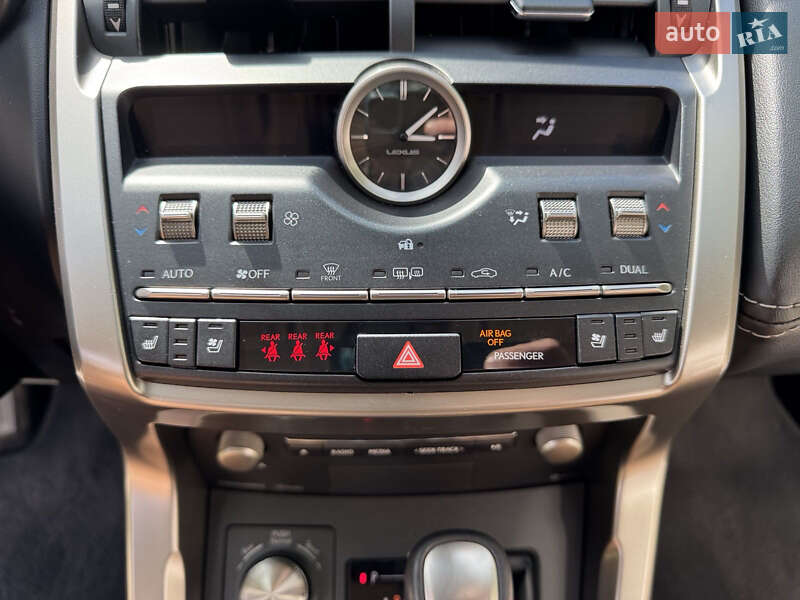 Внедорожник / Кроссовер Lexus NX 2018 в Киеве