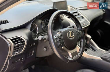 Внедорожник / Кроссовер Lexus NX 2015 в 