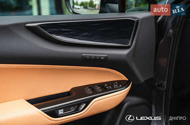 Внедорожник / Кроссовер Lexus NX 2023 в 
