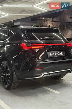 Внедорожник / Кроссовер Lexus NX 2022 в 