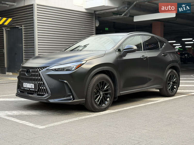 Lexus NX 2022