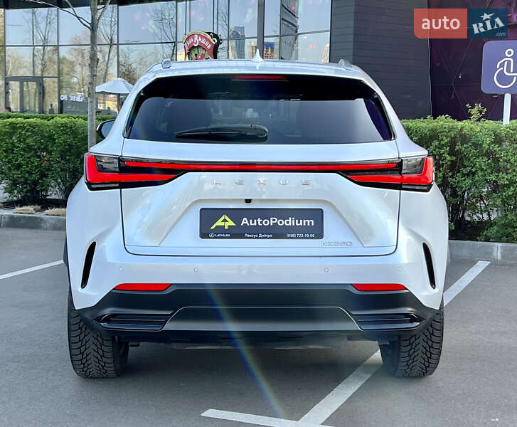 Внедорожник / Кроссовер Lexus NX 2022 в Киеве