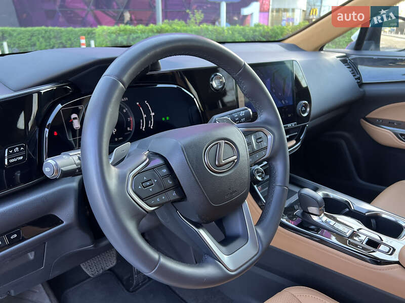 Внедорожник / Кроссовер Lexus NX 2022 в Киеве