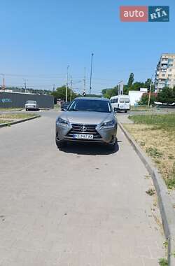 Внедорожник / Кроссовер Lexus NX 2016 в 