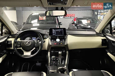 Внедорожник / Кроссовер Lexus NX 2019 в 