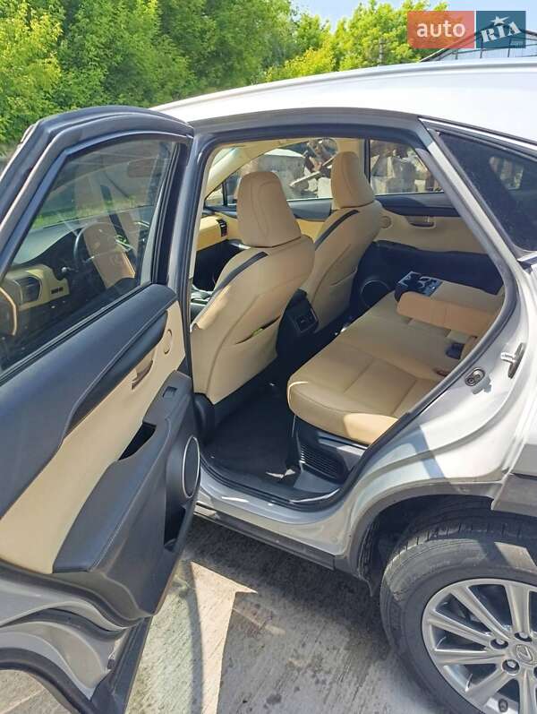 Внедорожник / Кроссовер Lexus NX 2015 в Киеве фото 8 Внедорожник / Кроссовер Lexus NX 2015 в Киеве