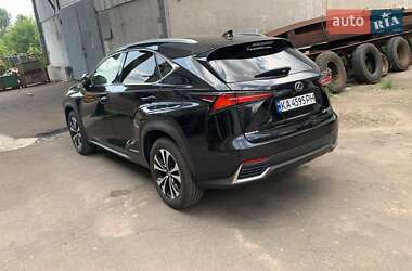Внедорожник / Кроссовер Lexus NX 2017 в 