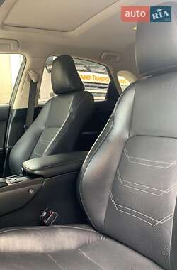 Внедорожник / Кроссовер Lexus NX 2017 в 