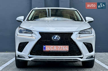 Внедорожник / Кроссовер Lexus NX 2020 в 