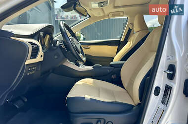 Внедорожник / Кроссовер Lexus NX 2020 в 