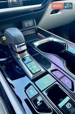 Внедорожник / Кроссовер Lexus NX 2024 в 