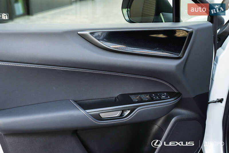 Позашляховик / Кросовер Lexus NX 2023 в Дніпрі