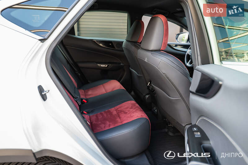 Позашляховик / Кросовер Lexus NX 2023 в Дніпрі