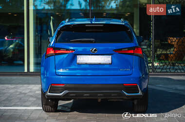 Внедорожник / Кроссовер Lexus NX 2021 в 