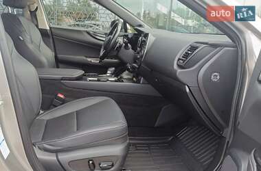 Внедорожник / Кроссовер Lexus NX 2022 в 