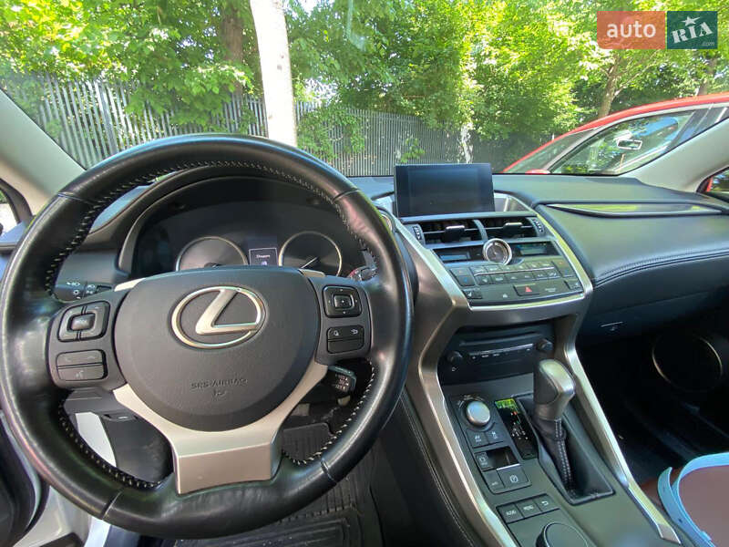 Внедорожник / Кроссовер Lexus NX 2016 в Киеве фото 8 Внедорожник / Кроссовер Lexus NX 2016 в Киеве