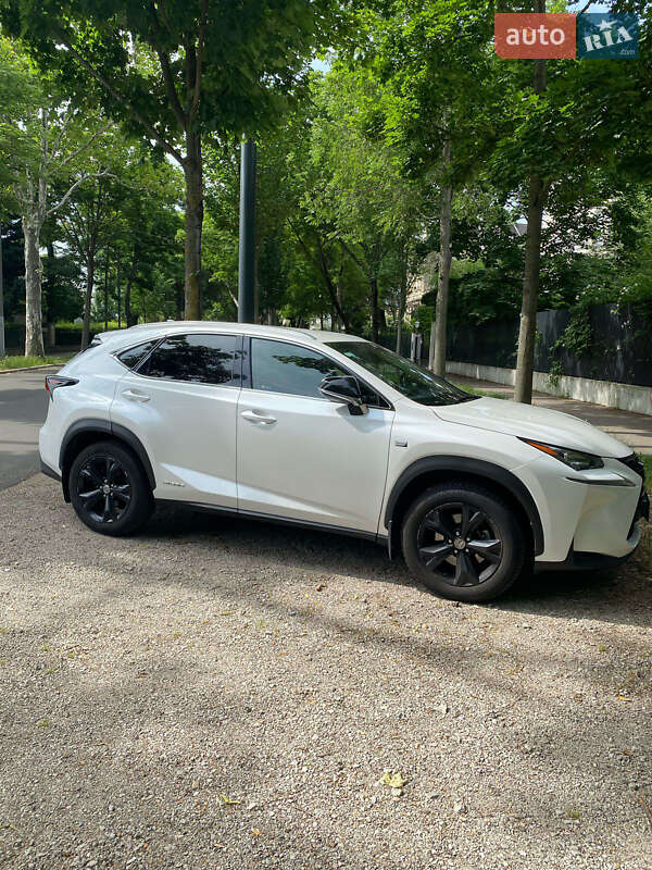 Внедорожник / Кроссовер Lexus NX 2016 в Киеве фото 3 Внедорожник / Кроссовер Lexus NX 2016 в Киеве