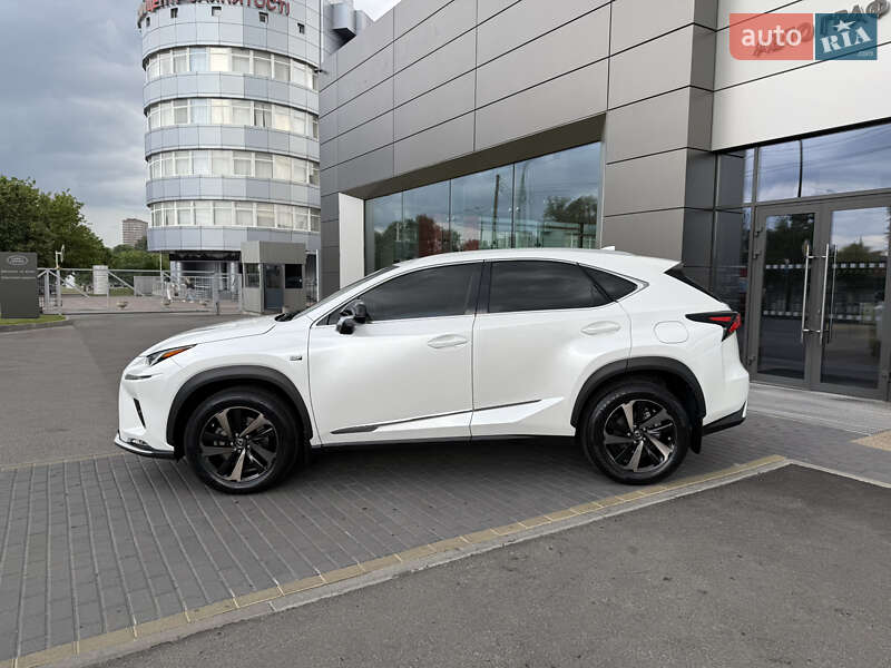 Позашляховик / Кросовер Lexus NX 2021 в Харкові