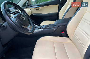 Внедорожник / Кроссовер Lexus NX 2016 в 