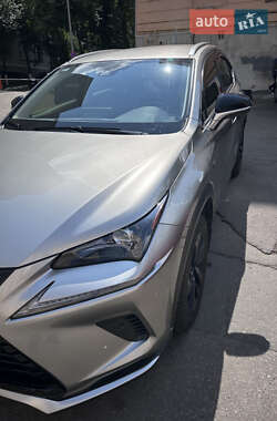 Позашляховик / Кросовер Lexus NX 2020 в Києві