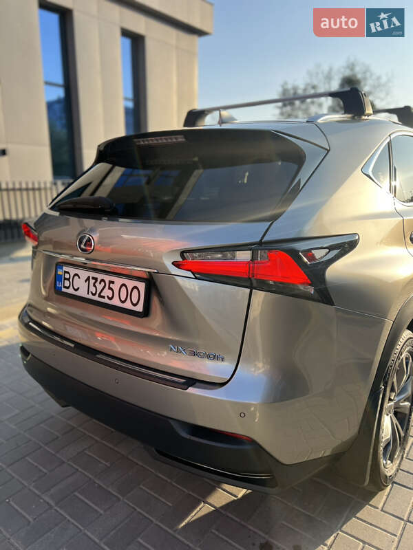 Внедорожник / Кроссовер Lexus NX 2017 в Львове