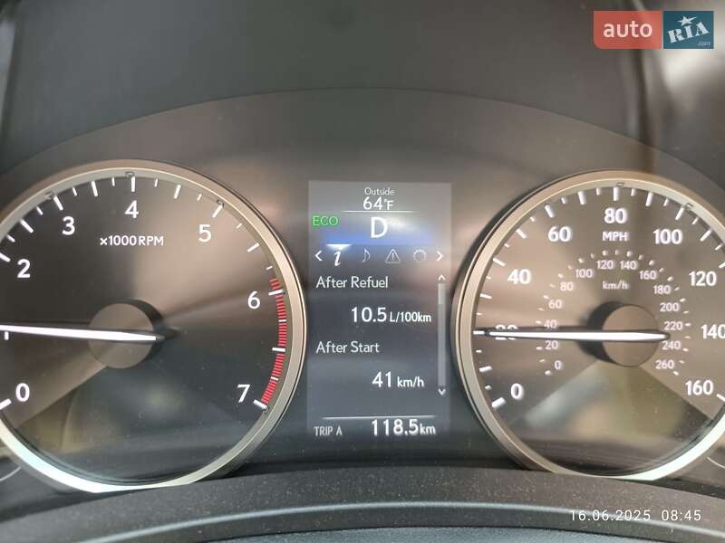 Внедорожник / Кроссовер Lexus NX 2016 в Харькове