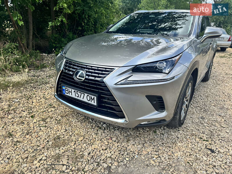 Позашляховик / Кросовер Lexus NX 2017 в Одесі