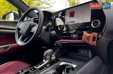 Внедорожник / Кроссовер Lexus NX 2022 в 