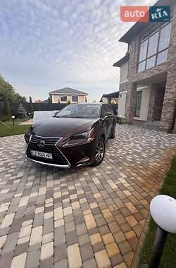 Позашляховик / Кросовер Lexus NX 2019 в Києві