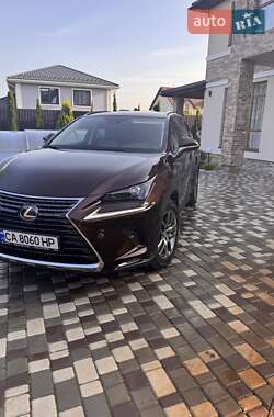 Внедорожник / Кроссовер Lexus NX 2019 в 