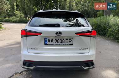 Внедорожник / Кроссовер Lexus NX 2019 в 