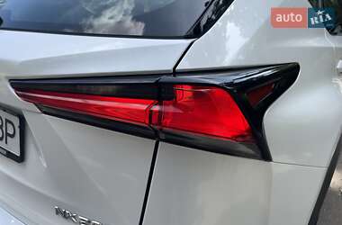 Внедорожник / Кроссовер Lexus NX 2019 в 