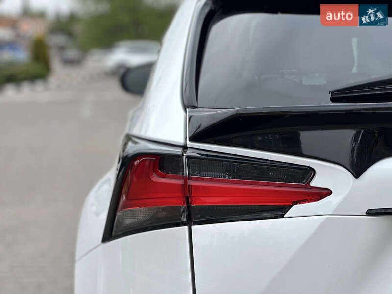 Внедорожник / Кроссовер Lexus NX 2015 в Одессе