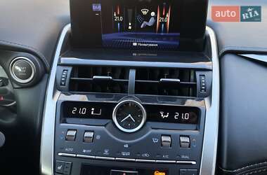 Внедорожник / Кроссовер Lexus NX 2021 в 