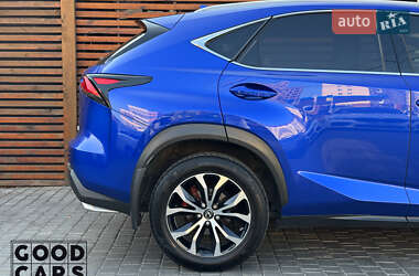 Внедорожник / Кроссовер Lexus NX 2015 в 