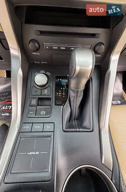 Внедорожник / Кроссовер Lexus NX 2016 в 