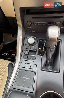 Внедорожник / Кроссовер Lexus NX 2016 в 