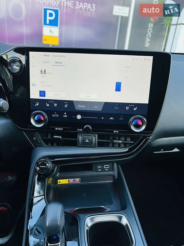 Позашляховик / Кросовер Lexus NX 2024 в Києві
