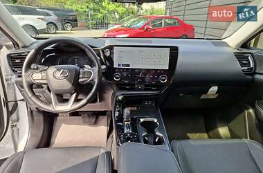 Внедорожник / Кроссовер Lexus NX 2022 в 