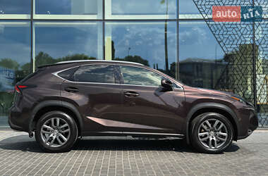 Внедорожник / Кроссовер Lexus NX 2015 в 