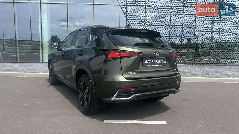 Позашляховик / Кросовер Lexus NX 2020 в Києві