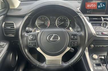 Внедорожник / Кроссовер Lexus NX 2020 в 