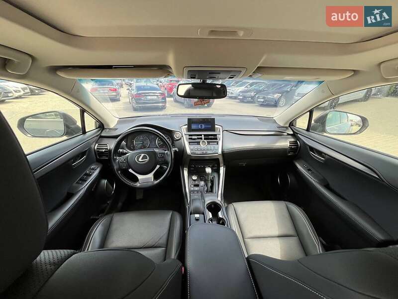 Внедорожник / Кроссовер Lexus NX 2016 в Львове