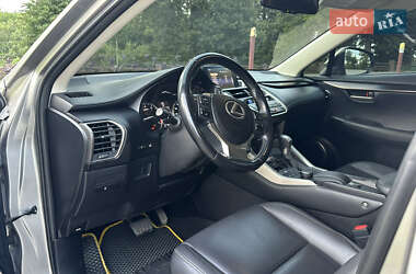 Внедорожник / Кроссовер Lexus NX 2017 в 