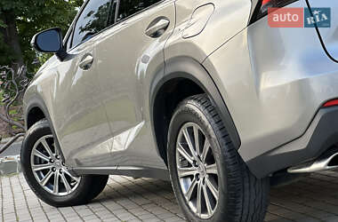 Внедорожник / Кроссовер Lexus NX 2017 в 