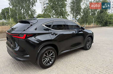 Внедорожник / Кроссовер Lexus NX 2024 в 