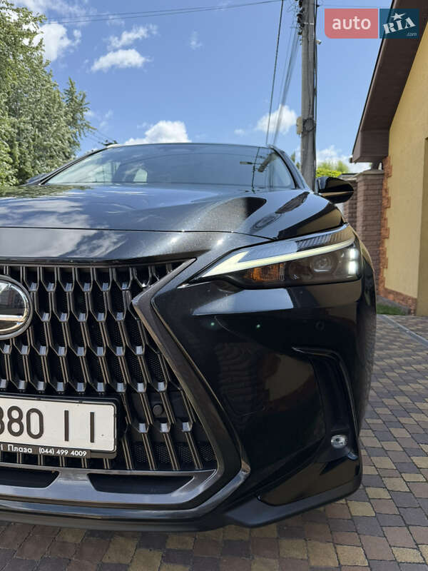 Внедорожник / Кроссовер Lexus NX 2022 в Киеве